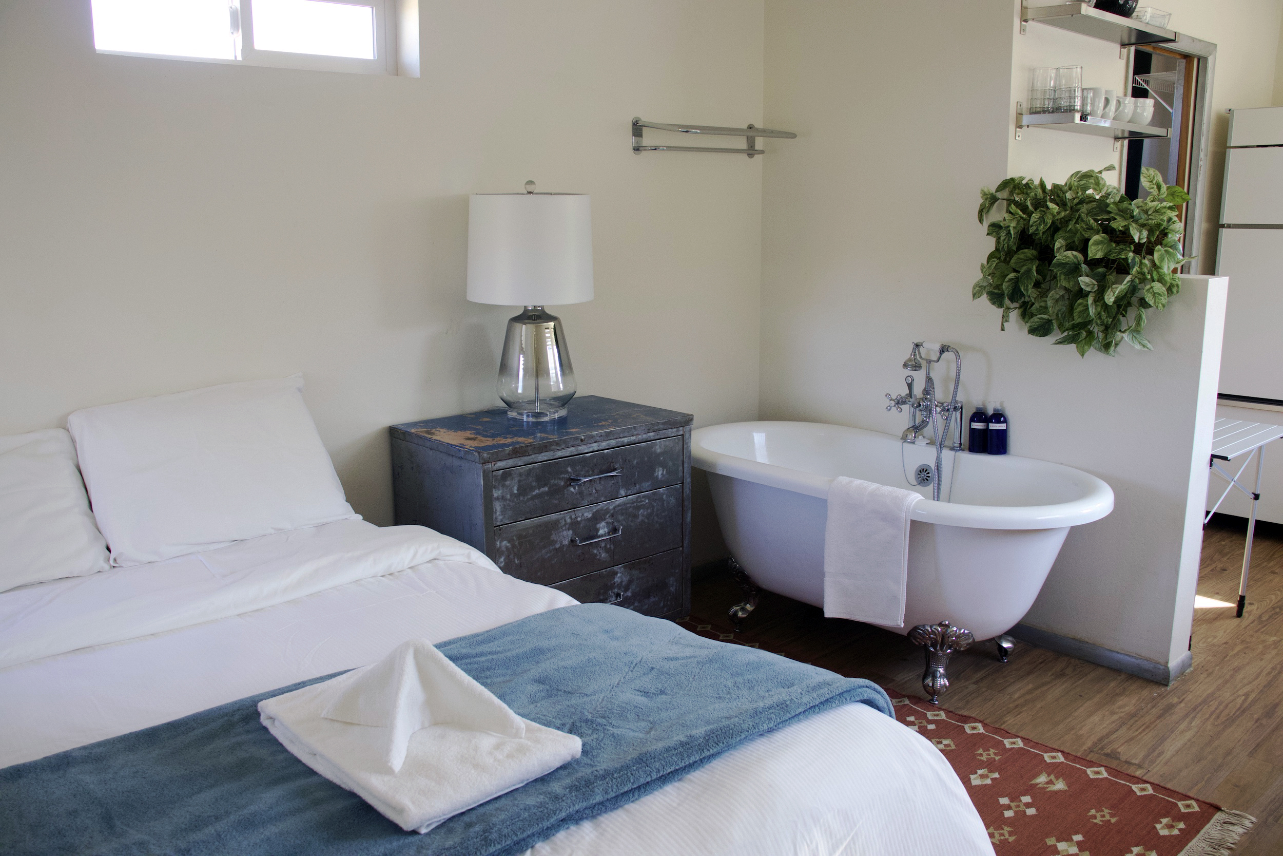 10_IMG_9492 House 10: Karuna