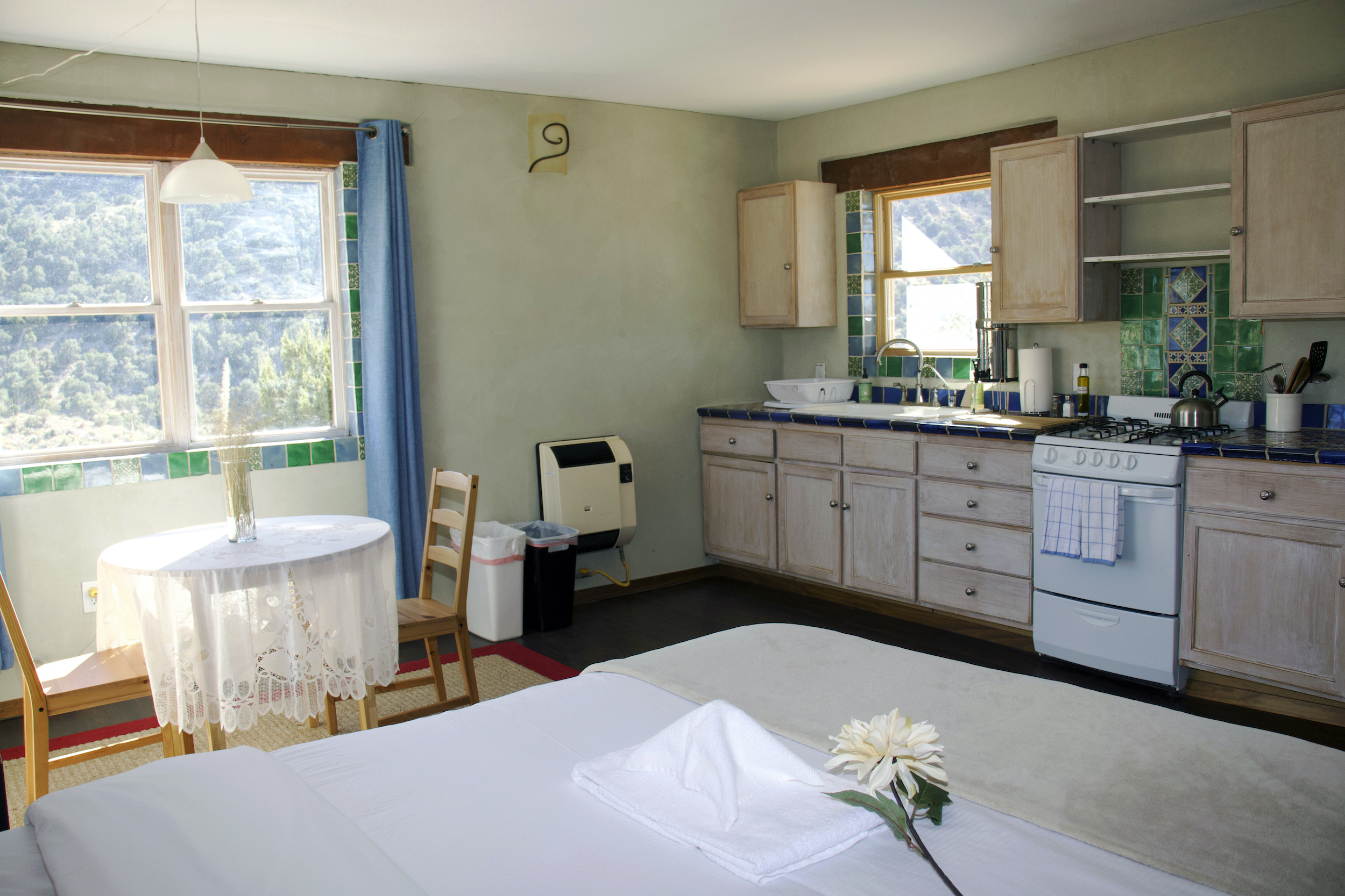 House 4: Rose of Dawn